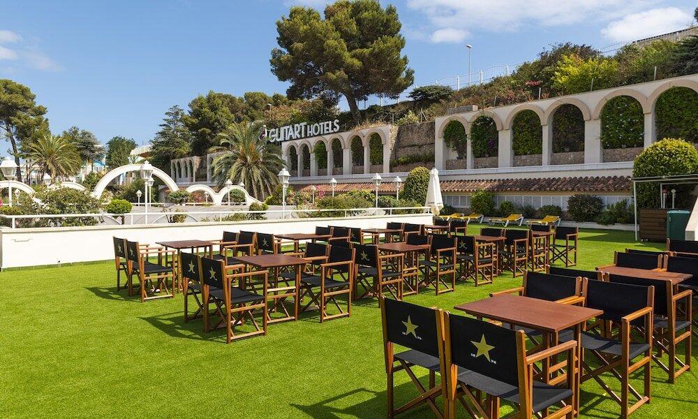 Foto de restauración de Hotel Guitart Central Park Aqua Resort