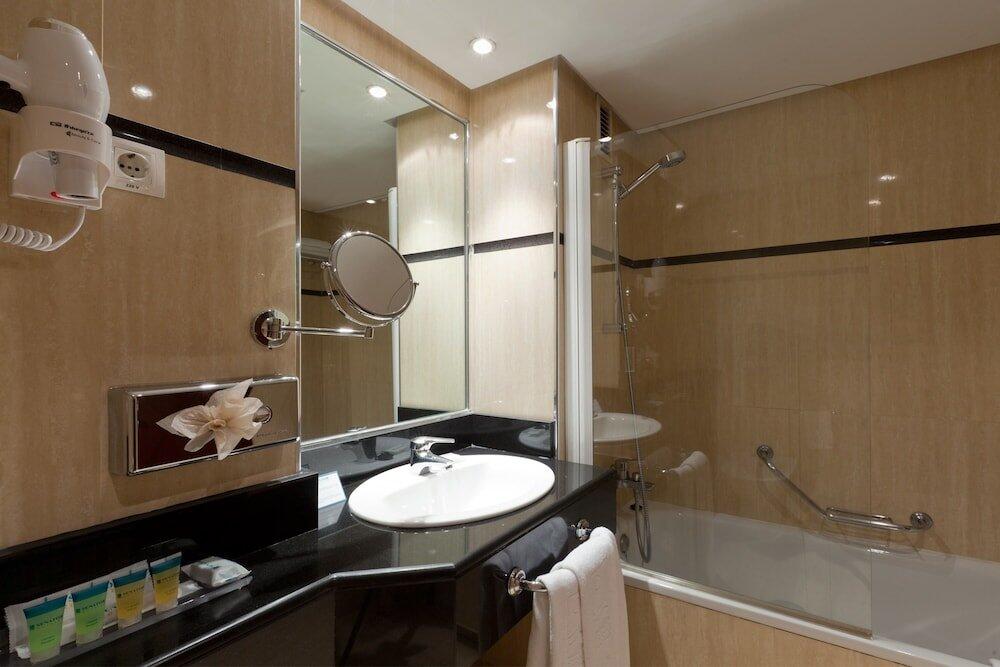 Foto del baño de Hotel Senator Barajas