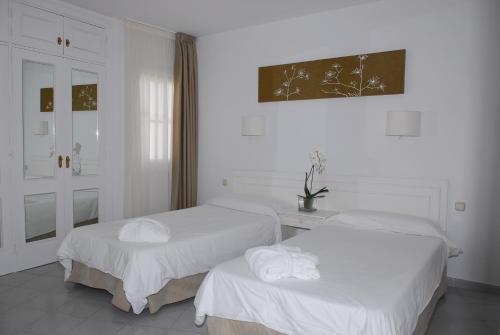 Foto de una habitación de Hotel Lagos de Fañabé Beach Resort