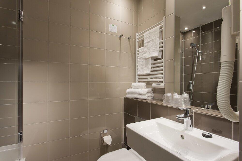 Foto del baño de Hotel Libertel Gare de L&amp;#039;Est Francais