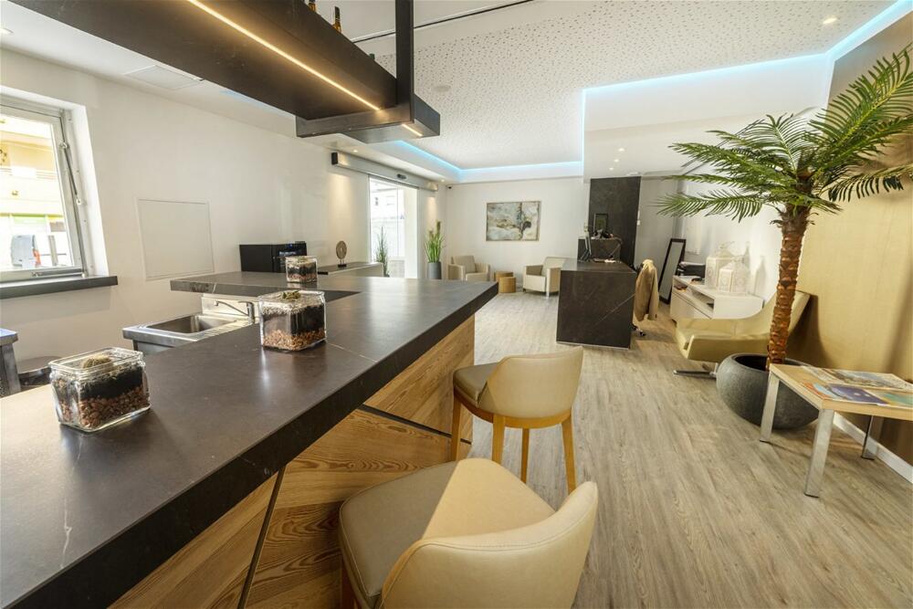 Foto de restauración de Hotel The Sky - Adults Only