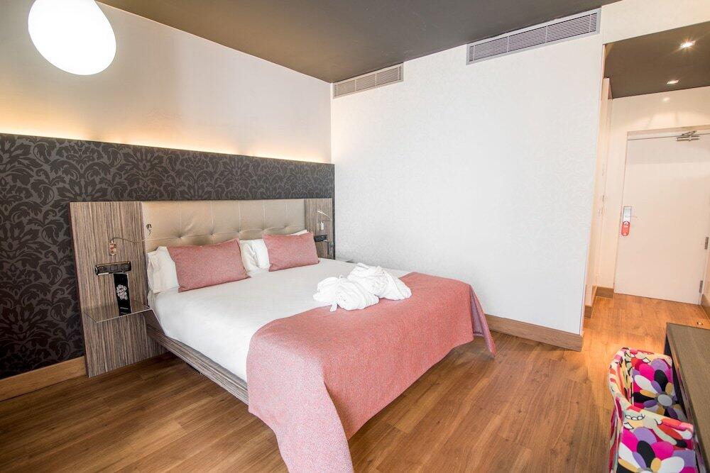 Foto de una habitación de Hotel Petit Palace Museum