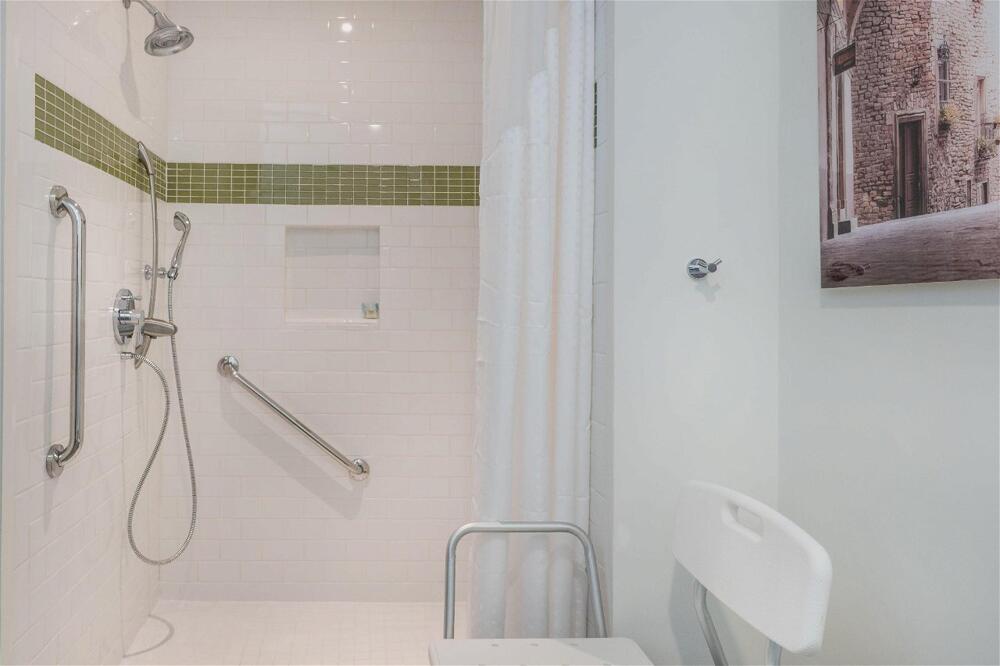 Foto general de Holiday Inn Express &amp;amp; Suites Silao Aeropuerto Terminal, an IHG Hotel