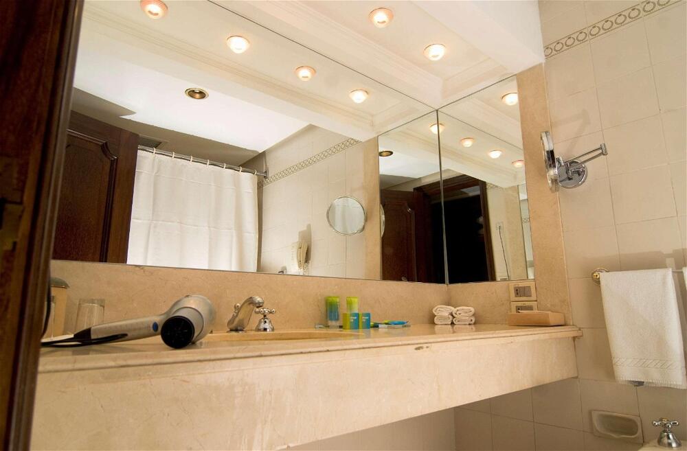 Foto general de Hotel ibis Milano Centro