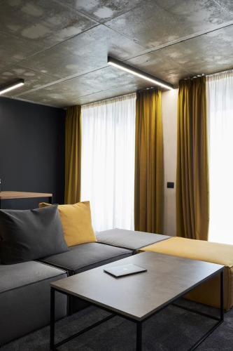 Foto de los servicios de Adella Boutique Hotel - Free Parking