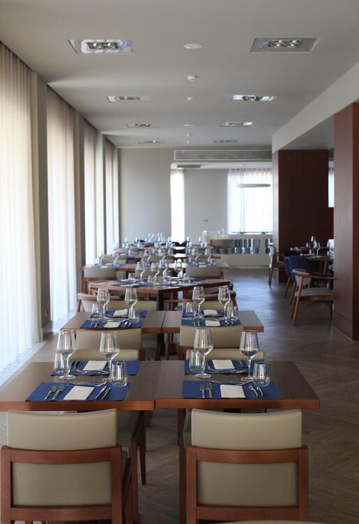 Foto de restauración de Hotel Melia Setubal