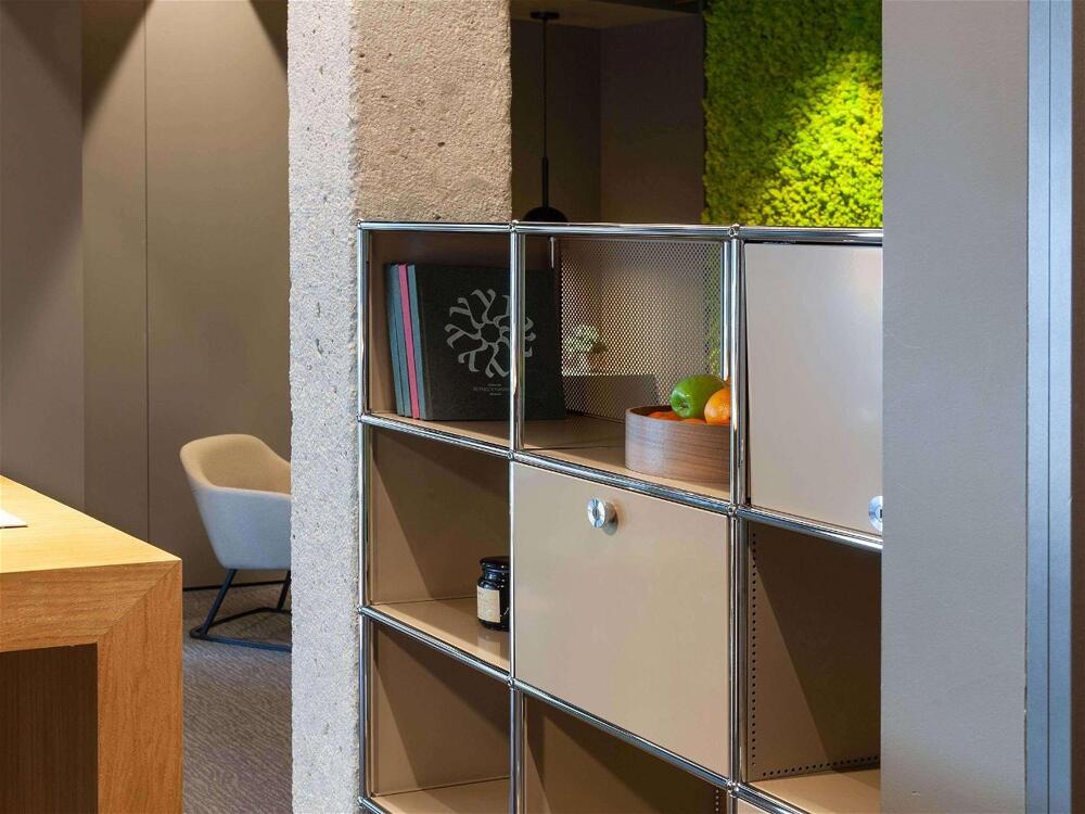 Foto de los servicios de Hotel ibis Styles Pamplona Noain