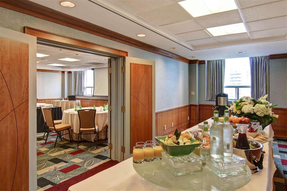 Foto general de Hotel DoubleTree by Hilton Toronto Downtown