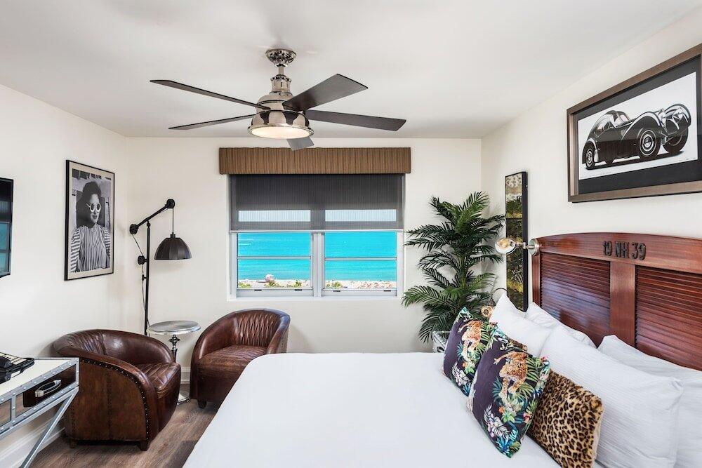 Foto de una habitación de National Hotel, An Adult Only Oceanfront Resort