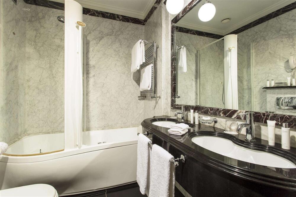 Foto del baño de Hotel Palazzo Montebello