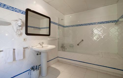 Foto del baño de Hotel Bahia