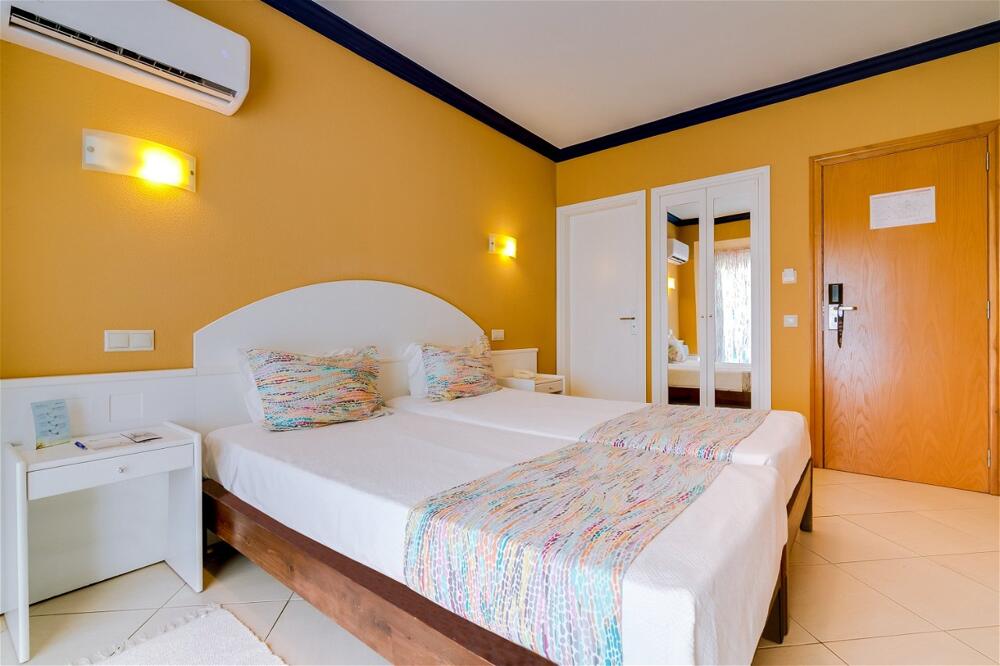 Foto de una habitación de Hotel Atismar