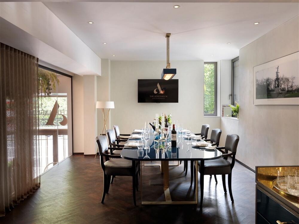Foto general de The Athenaeum Hotel &amp;amp; Residences