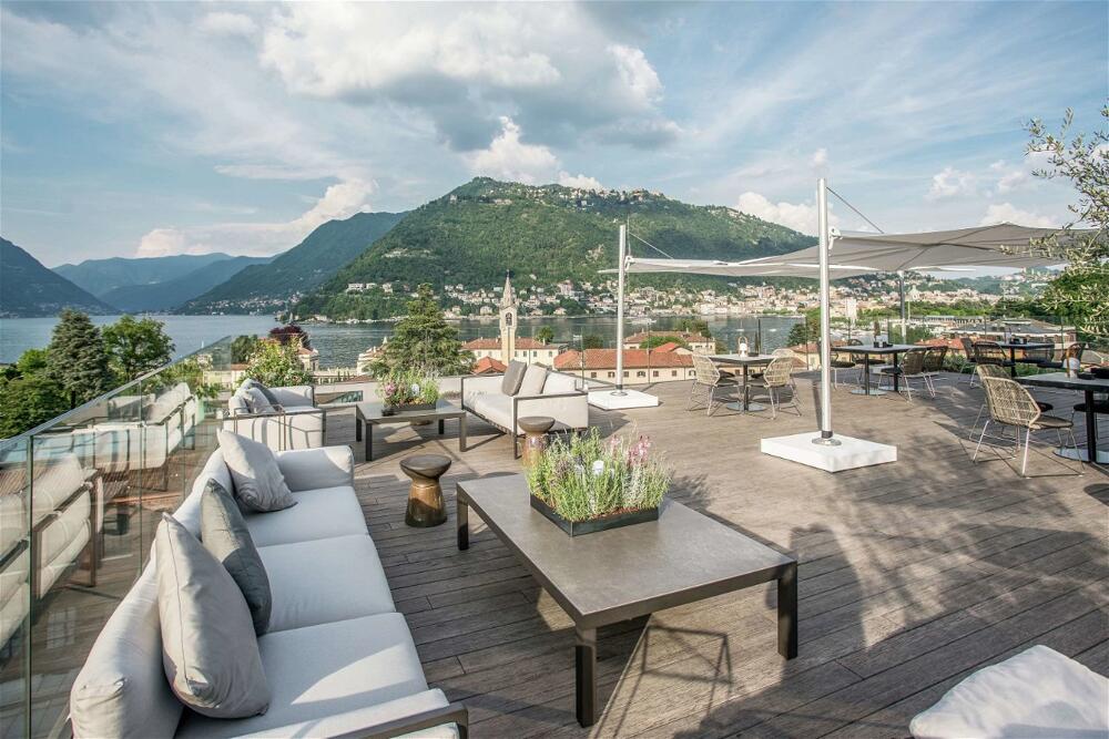 Foto de las zonas nobles de Hotel Hilton Lake Como