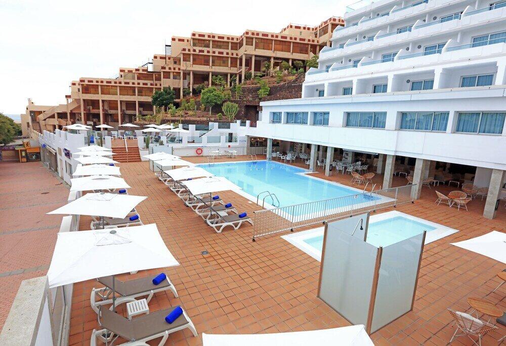 Foto de los servicios de Hotel FERGUS Cactus Garden