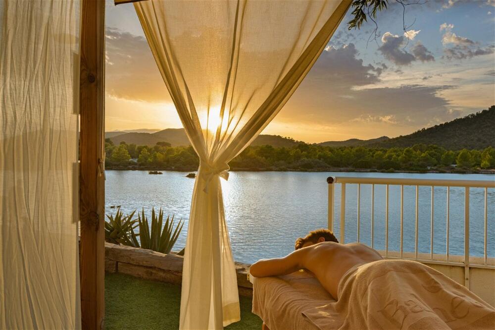 Foto de los servicios de Aparthotel VIVA Eden Lago