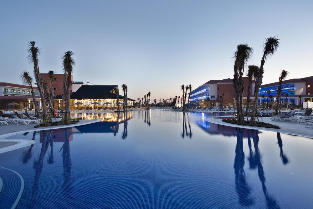 Foto general de Hotel Best Costa Ballena