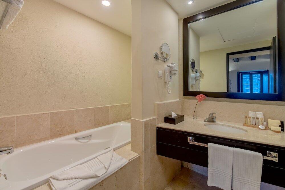 Foto del baño de Hotel Hodelpa Nicolas de Ovando