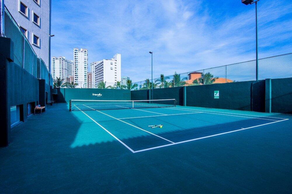 Foto de los servicios de Hotel Friendly Fun Vallarta Different Experiences