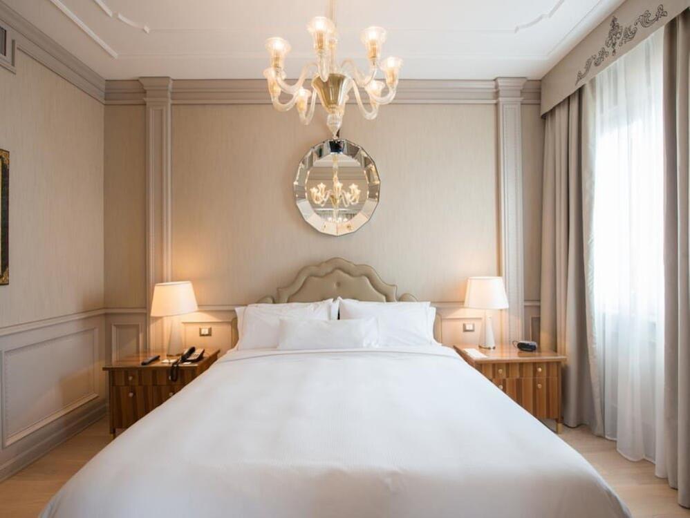 Foto de una habitación de Hotel The Westin Excelsior, Florence