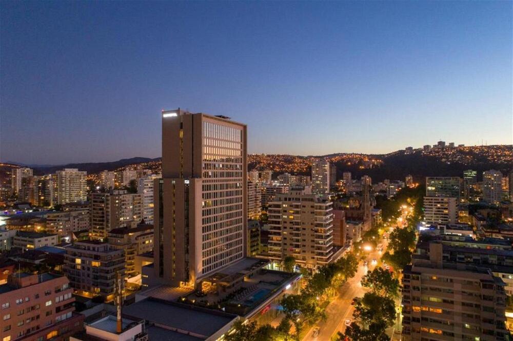 Foto del exterior de Hotel Novotel Viña del Mar