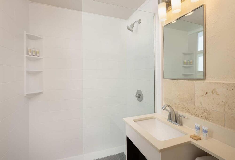 Foto de una habitación de Ocean Five Hotel