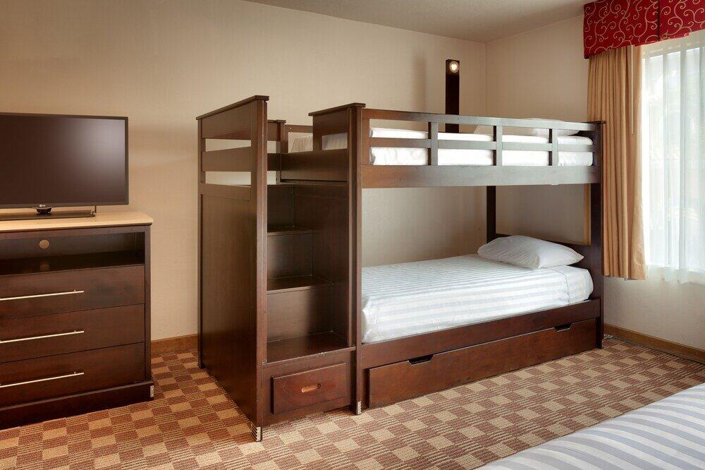 Foto de una habitación de Hotel Cortona Inn and Suites Anaheim Resort
