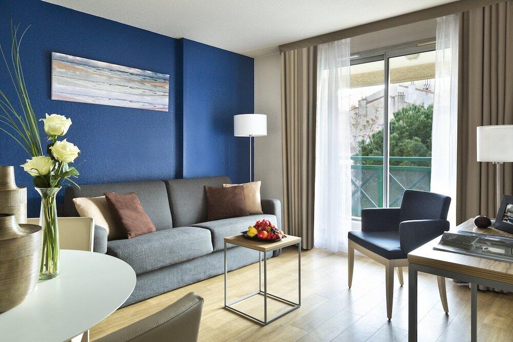 Foto de una habitación de Aparthotel Citadines Prado Chanot Marseille