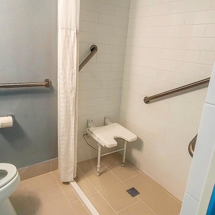 Foto del baño de Hotel Comfort Inn Hyannis - Cape Cod