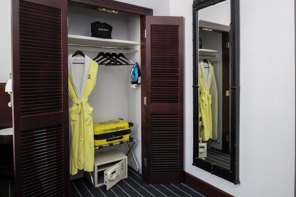 Foto de una habitación de Staypineapple, An Iconic Hotel, The Loop