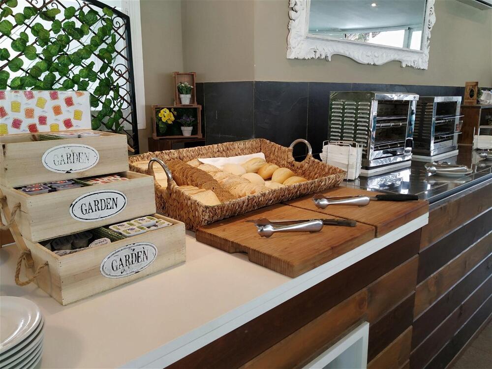 Foto de los servicios de Hotel Campomar Playa