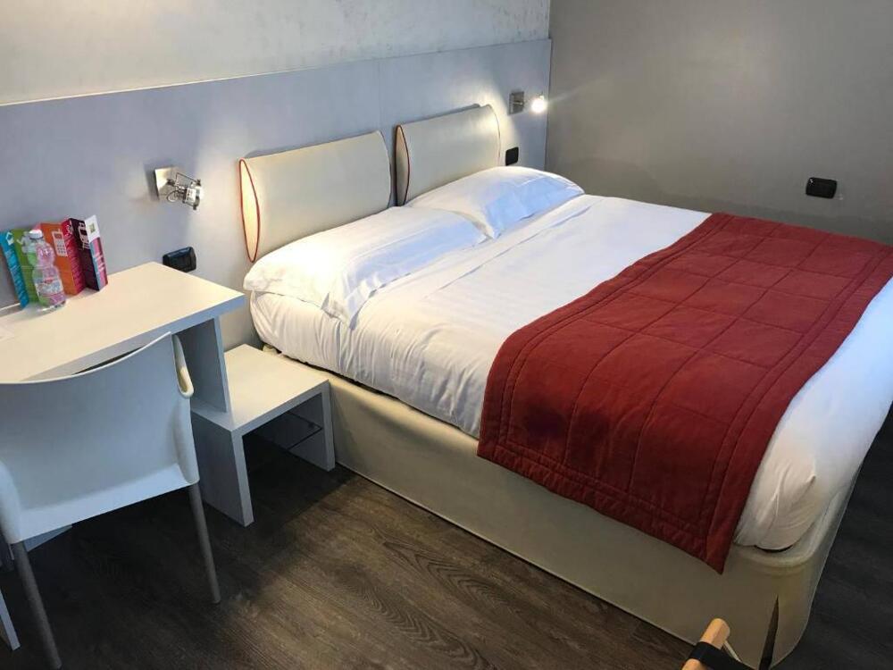 Foto de una habitación de Bis Hotel Varese