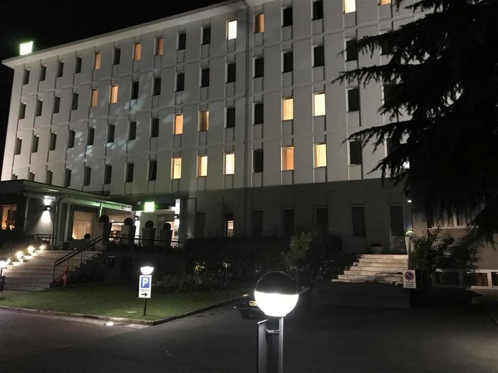 Foto del exterior de Bis Hotel Varese
