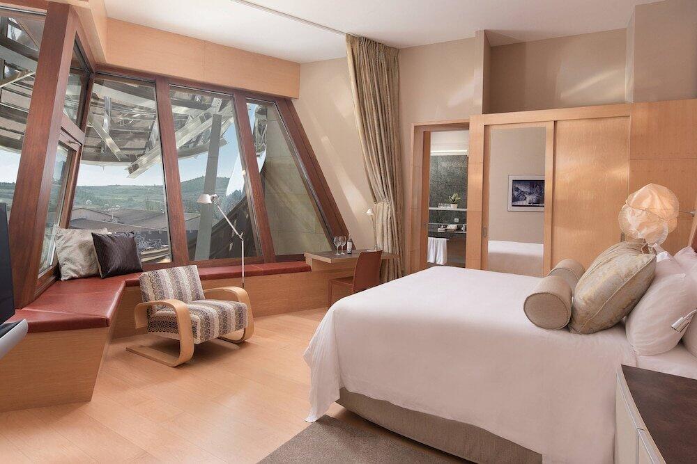 Foto de una habitación de Hotel Marqués de Riscal, a Luxury Collection Hotel, Elciego