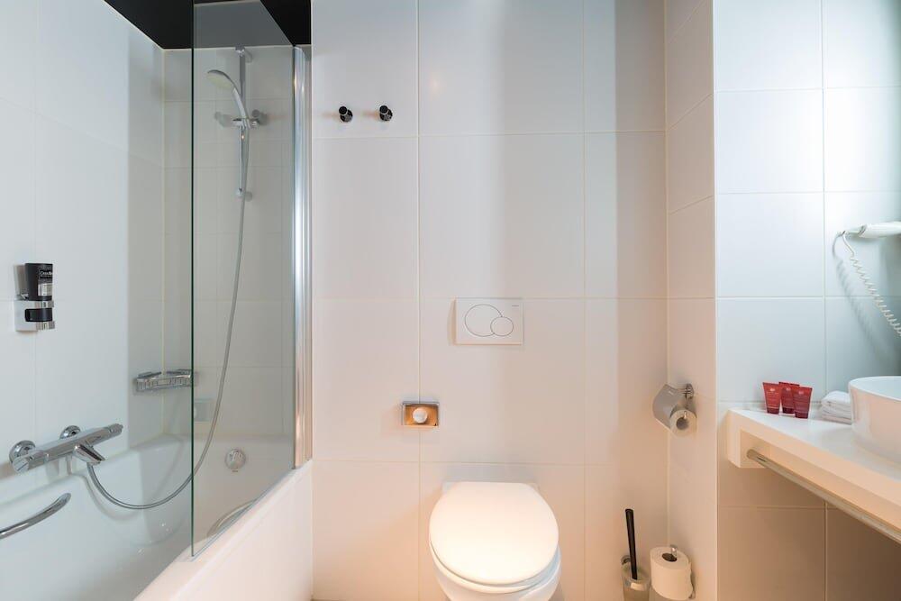 Foto del baño de Leonardo Hotel Almere City Center