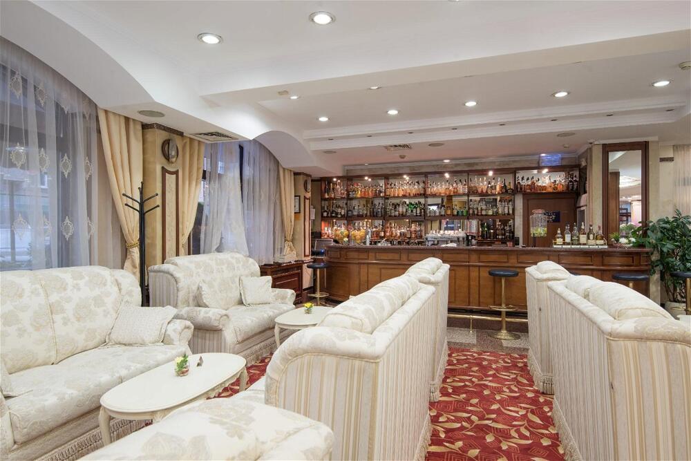 Foto de las zonas nobles de Hotel Downtown - TOP location in the heart of Sofia city