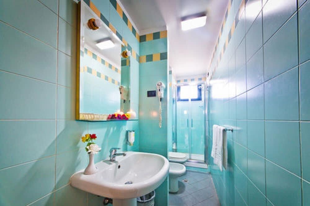 Foto del baño de Albergo Athenaeum