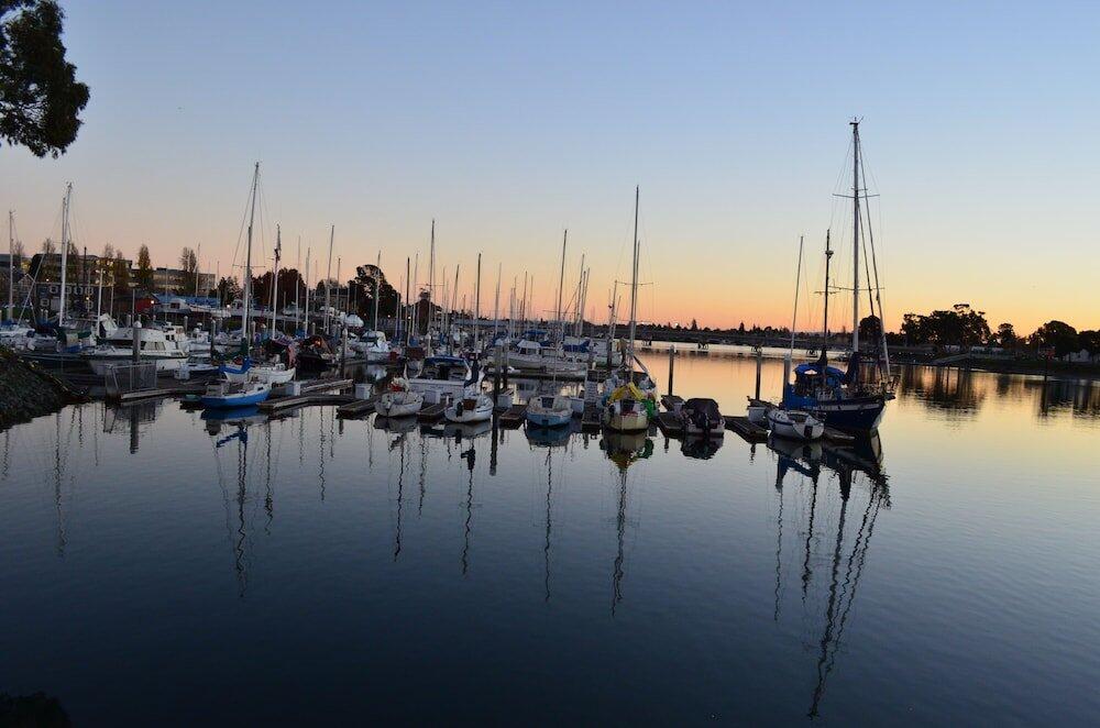 Foto del entorno de Hotel Executive Inn &amp;amp; Suites Oakland