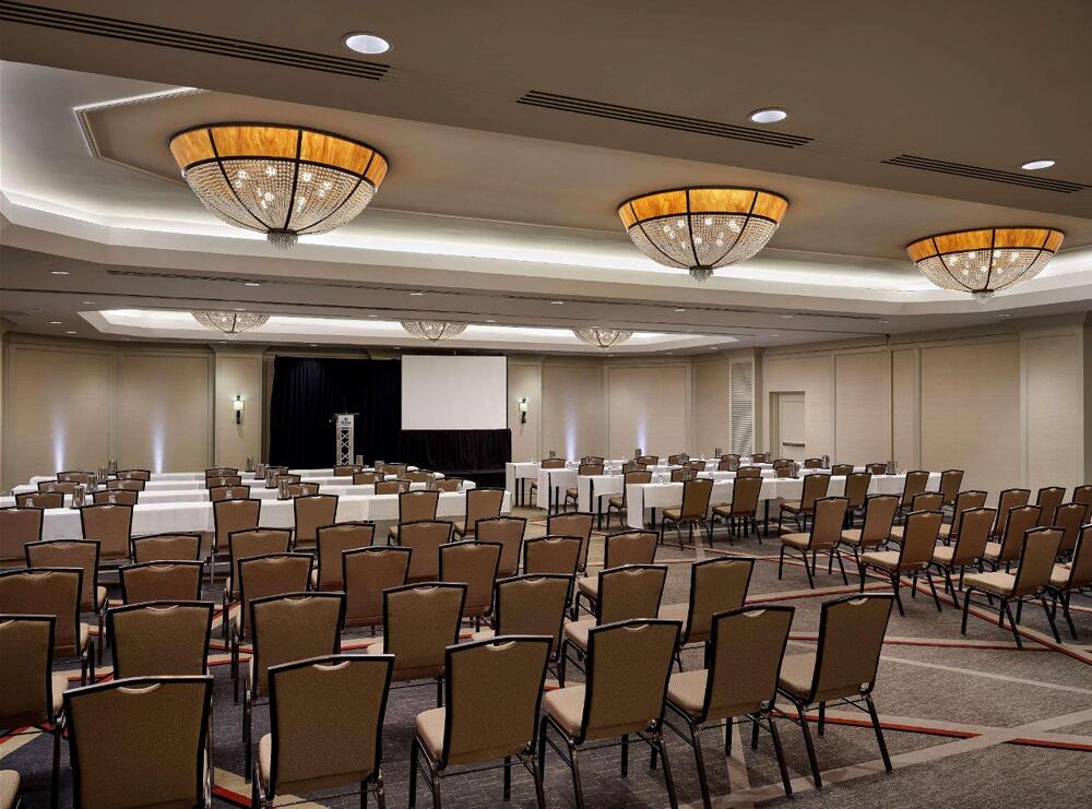 Foto de los servicios de Hotel Hilton Arlington