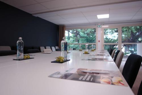 Foto de los servicios de Brit Hotel Marseille Aéroport