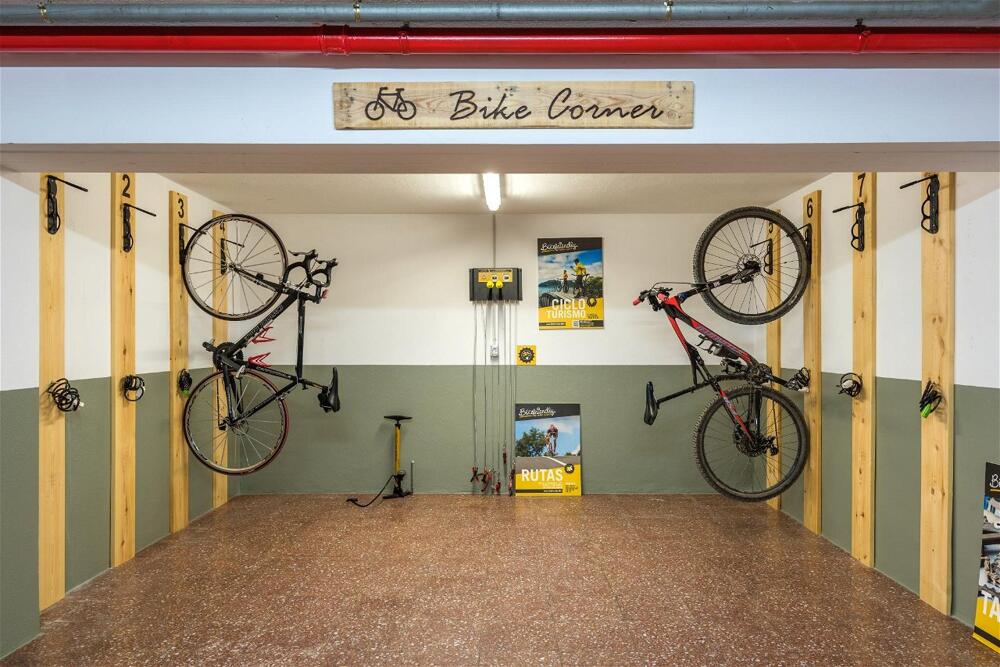 Foto de los servicios de Hostal Jume - Urban Rooms