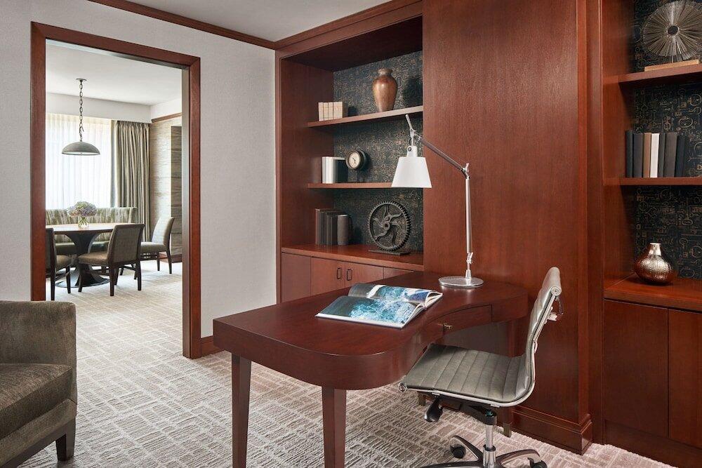 Foto de una habitación de Hotel The Ritz-Carlton Georgetown, Washington, D.C.