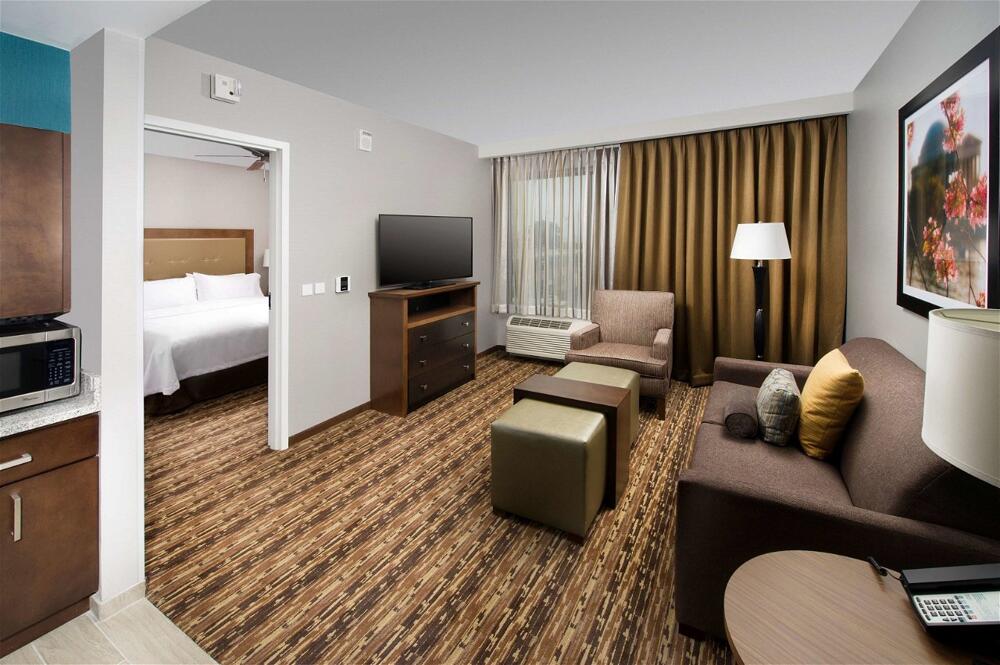 Foto de una habitación de Hotel Homewood Suites by Hilton Washington DC NoMa Union Station