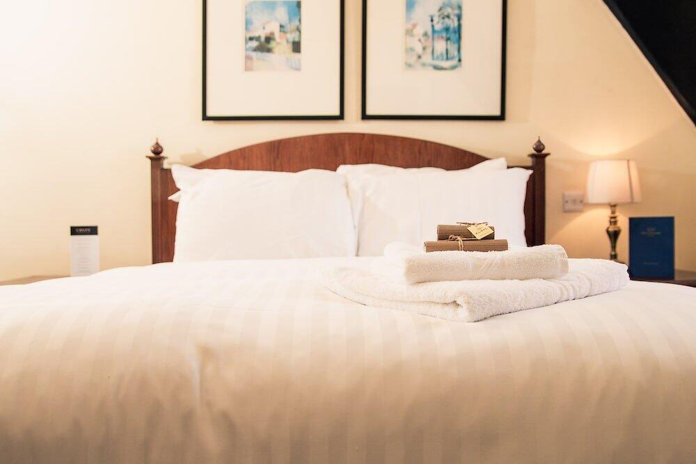 Foto de una habitación de Hotel The Royal Kings Arms