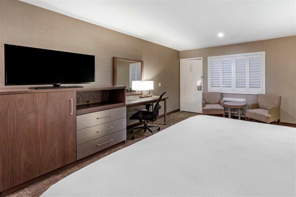 Foto de una habitación de Hotel Best Western Plus Anaheim Inn