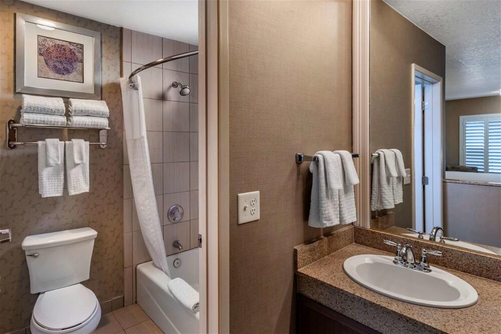 Foto del baño de Hotel Best Western Plus Anaheim Inn