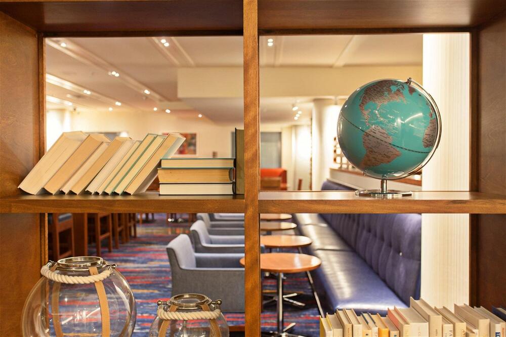 Foto general de Holiday Inn Express Hotel &amp;amp; Suites Fisherman&amp;#039;s Wharf, an IHG Hotel
