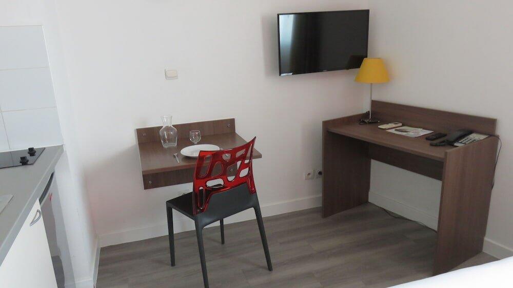 Foto de una habitación de Aparthotel Mer &amp;amp; Golf City Perpignan Centre