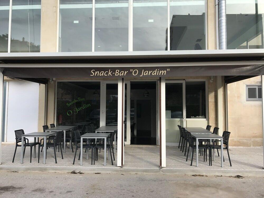 Foto de restauración de Apartamentos Jardins da Rocha