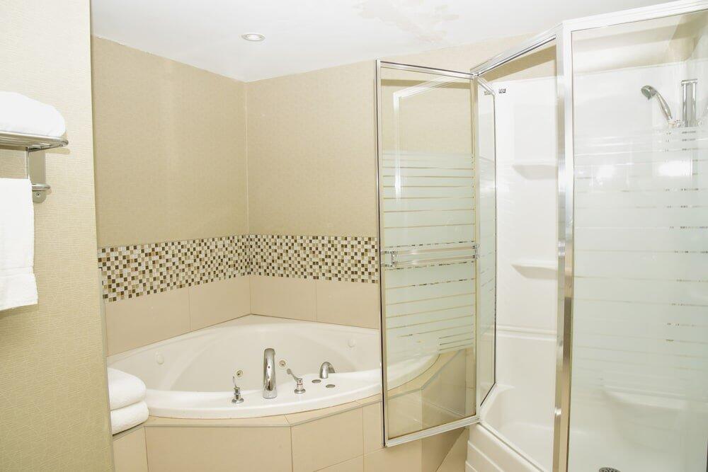 Foto del baño de Hotel Days Inn by Wyndham Ottawa